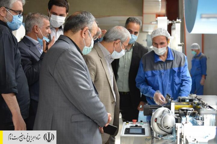 گزارش تصویری از افزایش ظرفیت تولید ماسک بهداشتی به ۵ میلیون ماسک در روز توسط ستاد اجرایی فرمان امام