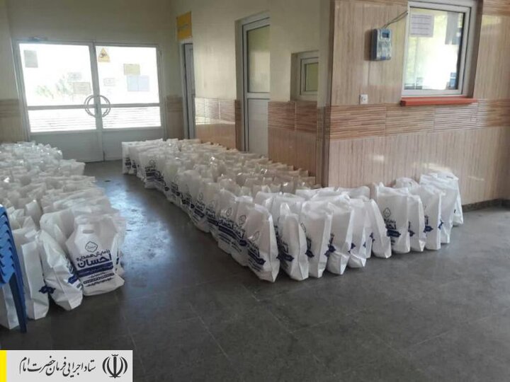 طبخ و توزیع غذای گرم در مناطق محروم استان همدان توسط ستاد اجرایی فرمان امام