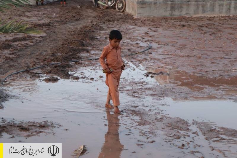 دستور رئیس ستاد اجرایی فرمان امام برای امدادرسانی فوری و ارسال اقلام ضروری و غذایی به استان‌های سیل زده