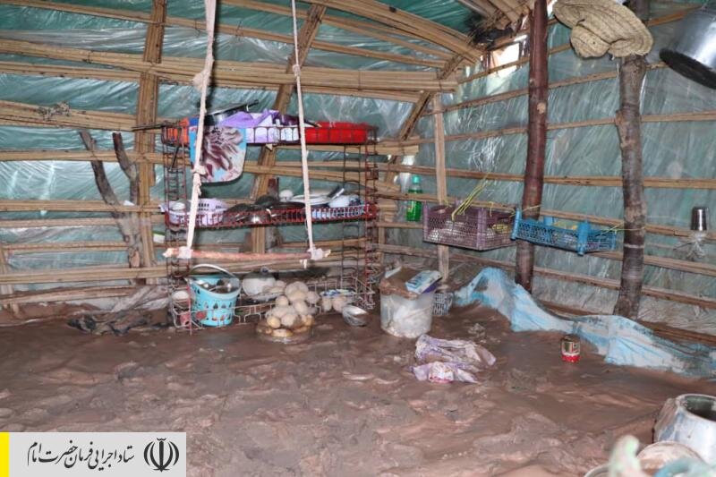 ارسال نخستین محموله کمک‌های ستاد اجرایی فرمان امام به مناطق سیل زده جنوب کشور / راه اندازی آشپزخانه و طبخ و توزیع روزانه