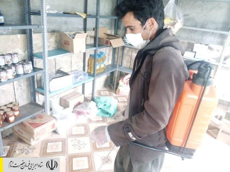 ضدعفونی معابر عمومی هرمزگان توسط نیروهای جهادی ستاد اجرایی فرمان امام