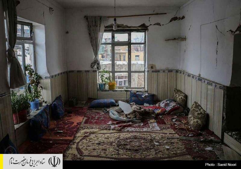 محموله کمک‌های ستاد اجرایی فرمان امام به منطقه زلزله‌زده قطور رسید