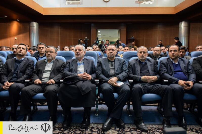 تولید روغن فوق پیشرفته و تحریم شده هواپیماهای مسافربری برای اولین بار در کشور توسط ستاد اجرایی فرمان امام