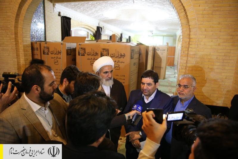 بازدید رئیس ستاد اجرایی فرمان امام از مناطق سیل زده آبادان