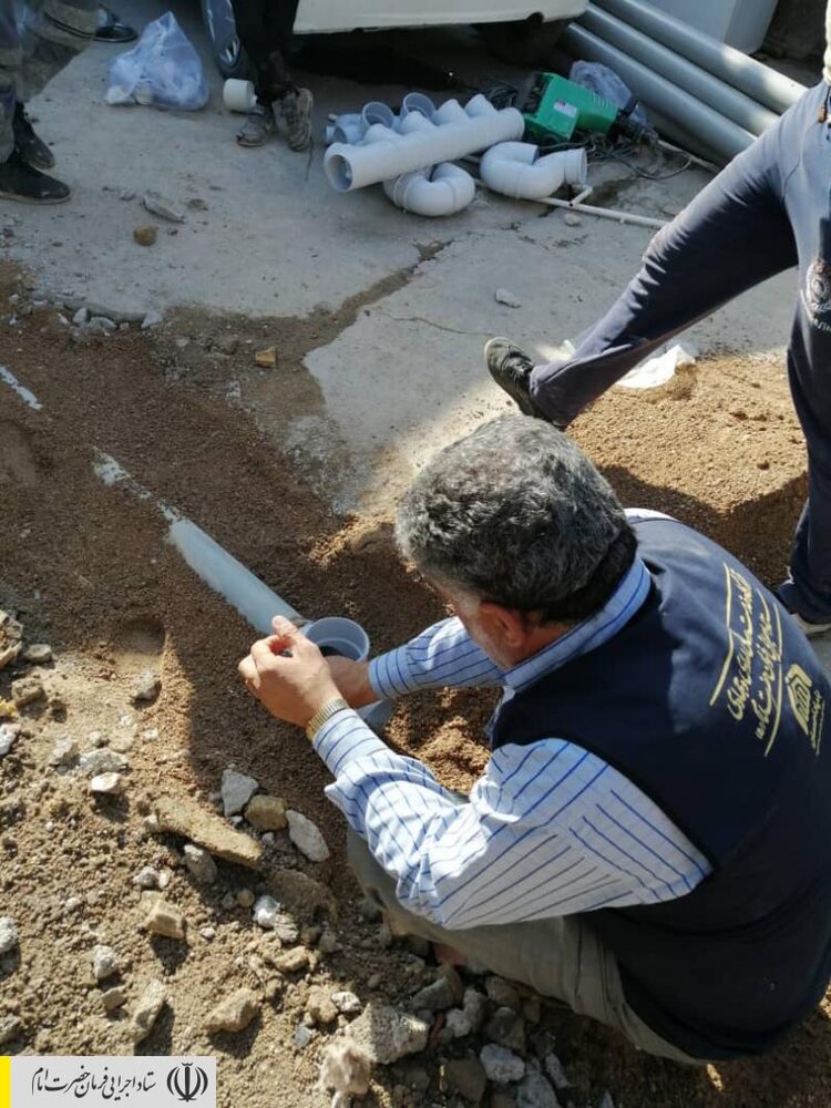 آغاز بازسازی و مرمت منازل سیل زده مردم خوزستان توسط نیروهای جهادی ستاد اجرایی فرمان امام