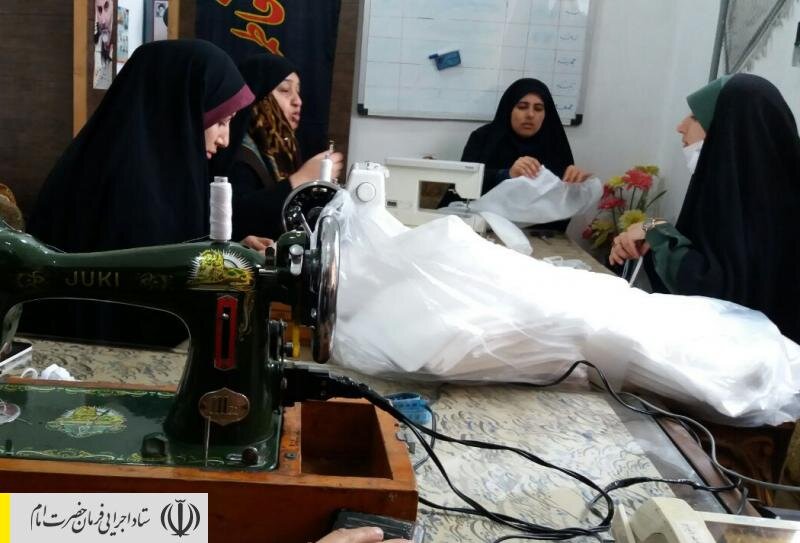 به منظور مقابله با کرونا، نیروهای جهادی همکار ستاد اجرایی فرمان امام در استان گلستان اقدام به راه اندازی کارگاه های تولید ماسک بهداشتی کردند.