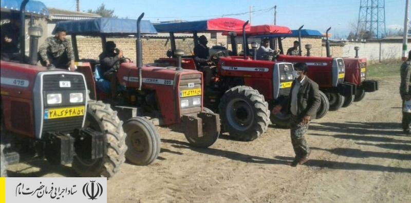 به منظور مقابله با کرونا، نیروهای جهادی همکار ستاد اجرایی فرمان امام در استان گلستان اقدام به راه اندازی کارگاه های تولید ماسک بهداشتی کردند.