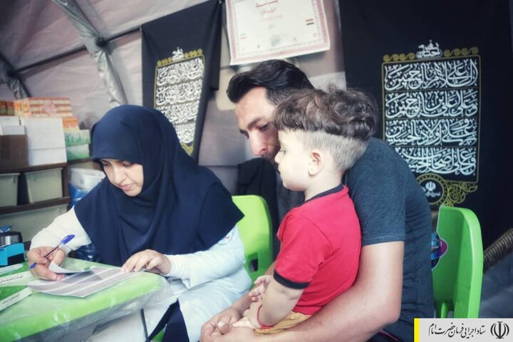 خدمت رسانی کاروان سلامت احسان ستاد اجرایی فرمان امام به زائرین اربعین در کربلا