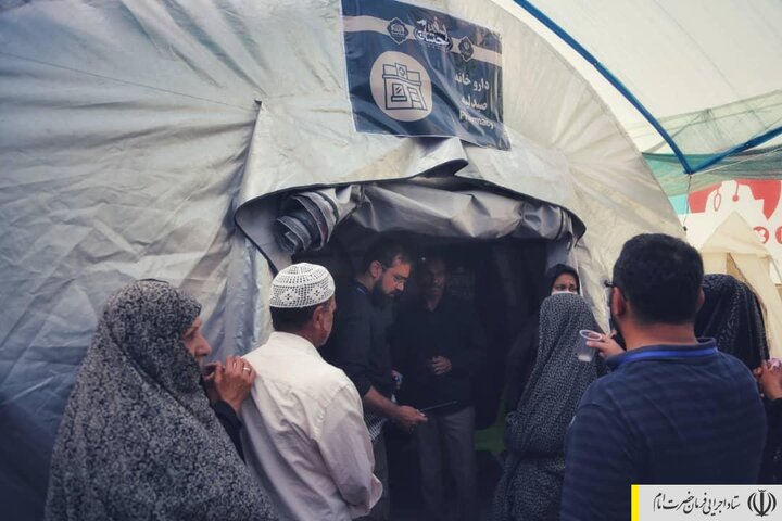 خدمت رسانی کاروان سلامت احسان ستاد اجرایی فرمان امام به زائرین اربعین در کربلا