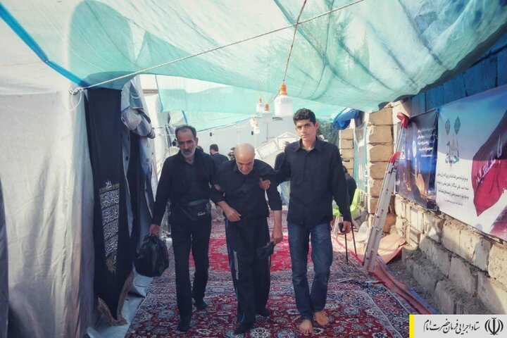 خدمت رسانی کاروان سلامت احسان ستاد اجرایی فرمان امام به زائرین اربعین در کربلا