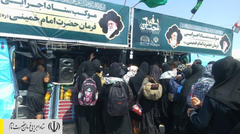 خدمات ستاد اجرایی فرمان امام به زائران اربعین در مرزهای شلمچه و چذابه