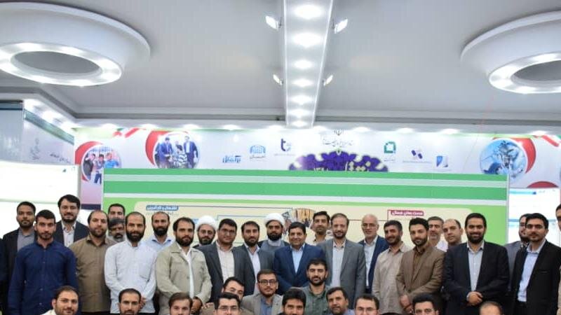 ستاد اجرایی فرمان امام را به کانون شبکۀ جهادی تبدیل میکنیم