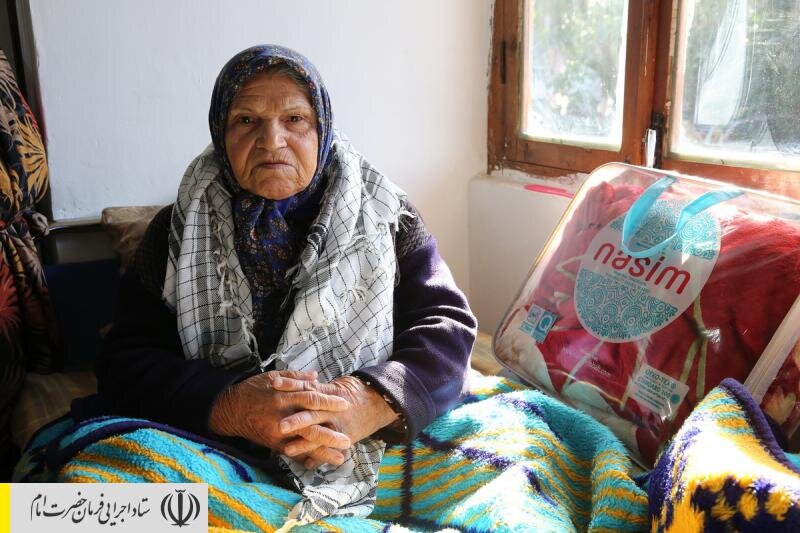 دیدار رئیس ستاد اجرایی فرمان حضرت امام (ره) با خانواده شهید غواص قاسم موجرلو شهرستان گلوگاه