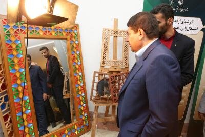 بازدید رئیس ستاد اجرایی فرمان حضرت امام (ره) از نمایشگاه طرح های اشتغالزایی در گلوگاه