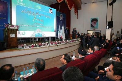 بازدید رئیس ستاد اجرایی فرمان حضرت امام (ره) از نمایشگاه طرح های اشتغالزایی در گلوگاه