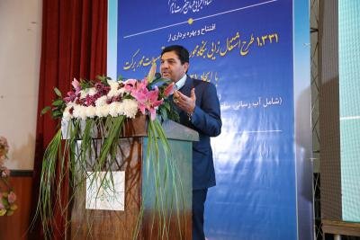 بازدید رئیس ستاد اجرایی فرمان حضرت امام (ره) از نمایشگاه طرح های اشتغالزایی در گلوگاه