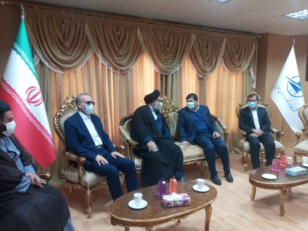 رئیس ستاد اجرایی فرمان امام عازم یاسوج شد