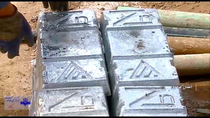 گزارش خبر ۱۴ از احیای بنگاهی تولیدی توسط بنیاد برکت ستاد اجرایی فرمان امام