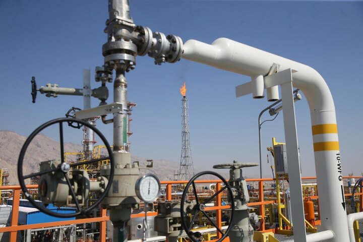 پخش زنده افتتاح بزرگترین طرح استحصال اتان توسط ستاد اجرایی فرمان امام