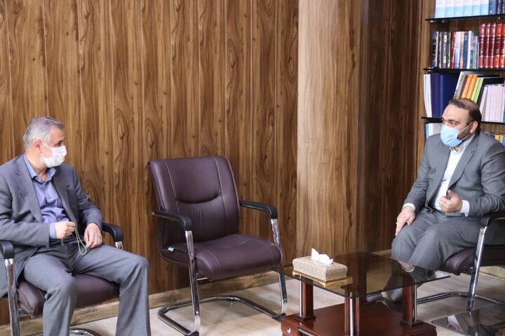 دیدار  مدیرکل جدید ستاد اجرایی فرمان امام(ره) استان اصفهان  با دکتر حبیبی رئیس کل دادگستری استان