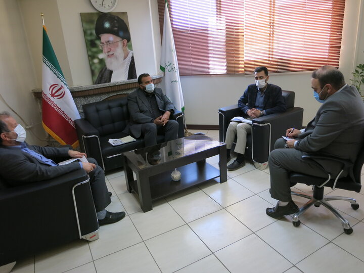 دیدار سرهنگ عجمی رئیس سازمان بسیج سازندگی اصفهان با مدیر کل ستاد اجرایی فرمان امام (ره)