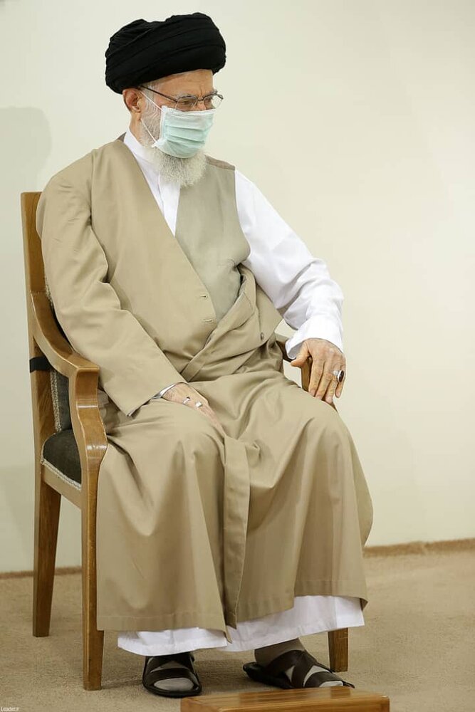  رهبر معظم انقلاب اسلامی دوز اول واکسن کوو ایران برکت را دریافت کردند