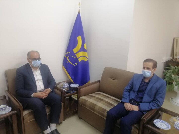 دیدار مدیرکل و معاون اجتماعی ستاد اجرایی فرمان حضرت امام(ره) یزد با مدیرکل صدا و سیما