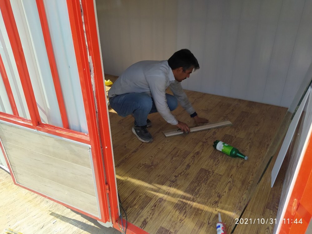 ارسال ۵۰ کانکس به مناطق زلزله زده خراسان شمالی توسط ستاد اجرایی فرمان امام