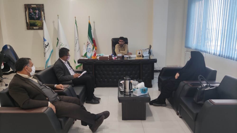 دیدار مدیرکل سازمان آموزش فنی و حرفه ای استان با مدیرکل ستاد اجرایی فرمان امام(ره) کهگیلویه و بویراحمد