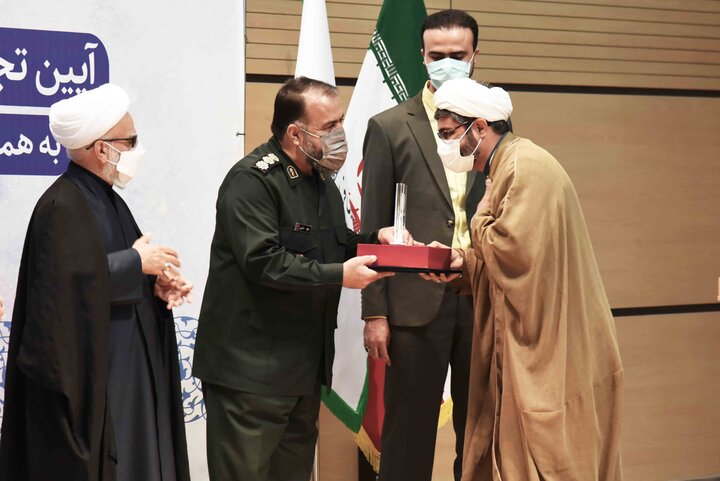 تجلیل از فعالین عرصه نیکوکاری استان سمنان