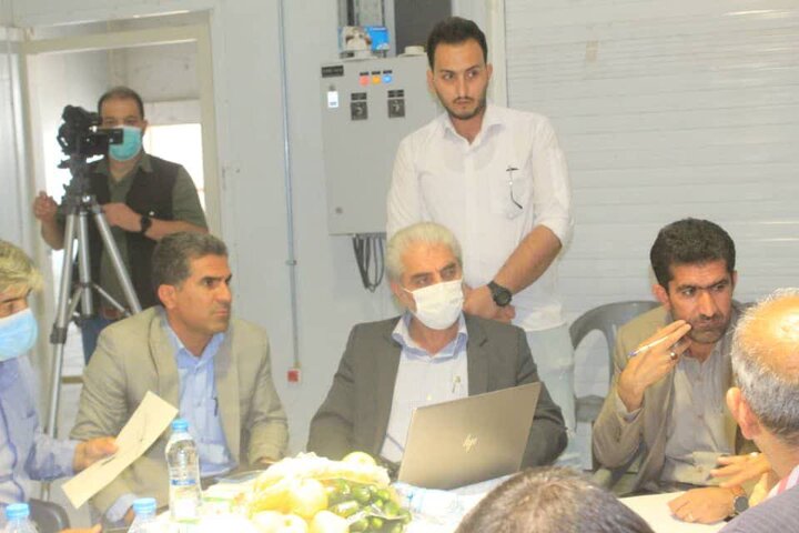 جلسه رفع موانع راه اندازی کارخانه هربی فارمد سربیشه گچساران برگزار شد