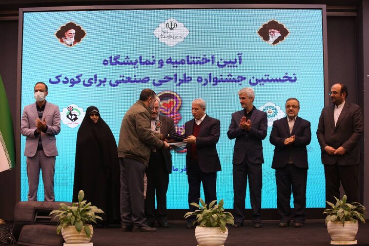 حمایت بنیاد ۱۵ خرداد از ایده‌های برتر در زمینه تسهیل فرزند پروری