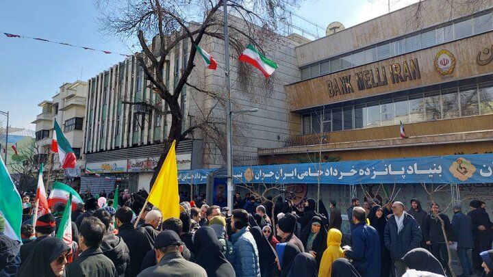 حضور بنیاد ۱۵ خرداد در راهپیمایی ۲۲ بهمن