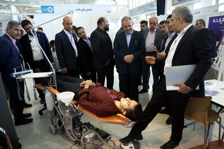 نمایشگاه آباد ایران