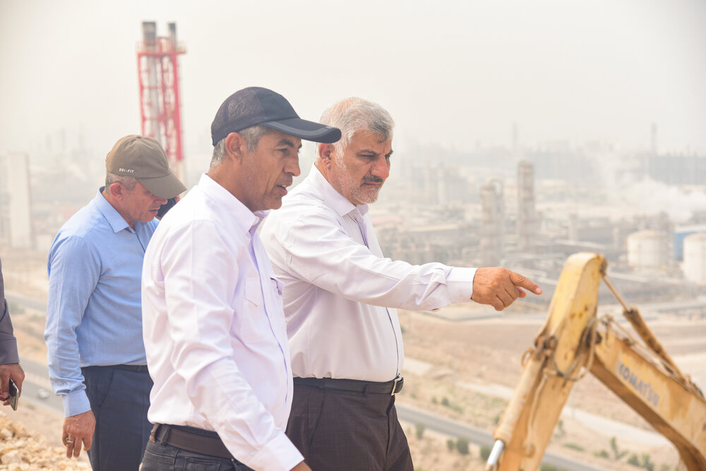بازدید دکترعبدالهی از پروژه پتروشیمی مهرپترو کیمیا