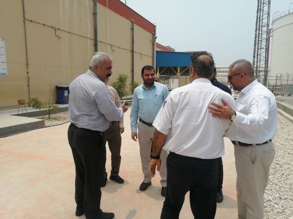 بازدید مدیرکل ستاد اجرایی فرمان حضرت امام (ره) استان بوشهر از پروژه های اقتصادی ستاد در عسلویه و کنگان