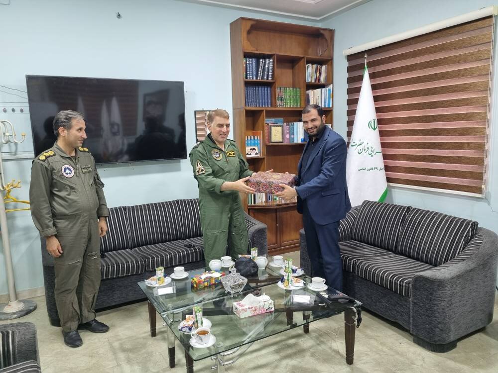 دیدار امیر صدقی فرمانده پایگاه ششم شکاری شهید یاسینی بوشهر با مدیرکل ستاد در استان 
