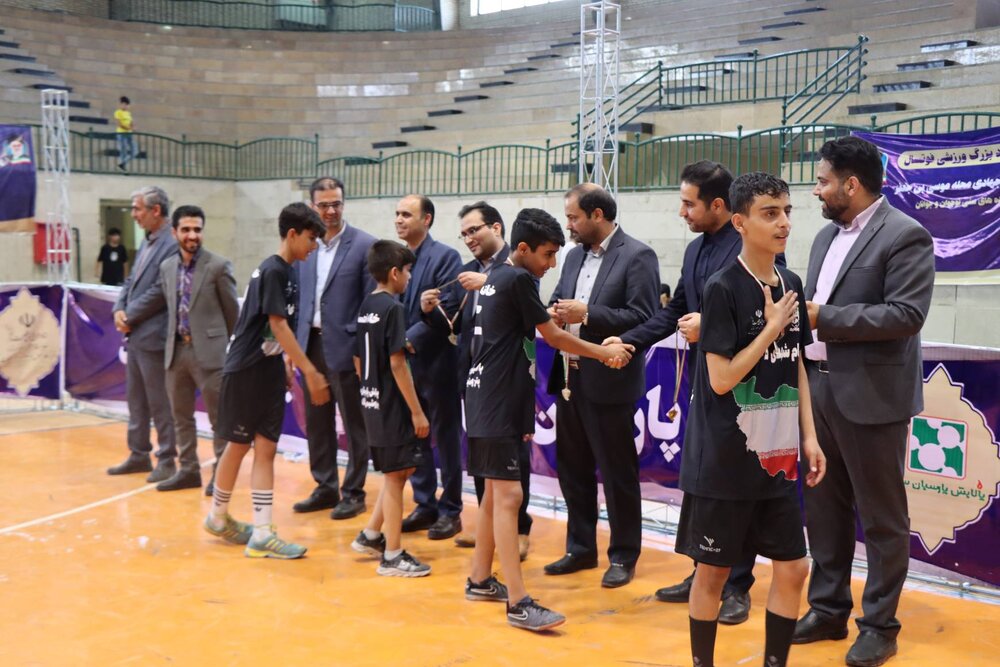 برگزاری مسابقات استعداد یابی فوتبال خیابانی جام شهدای ۱۵ خرداد در خراسان جنوبی 