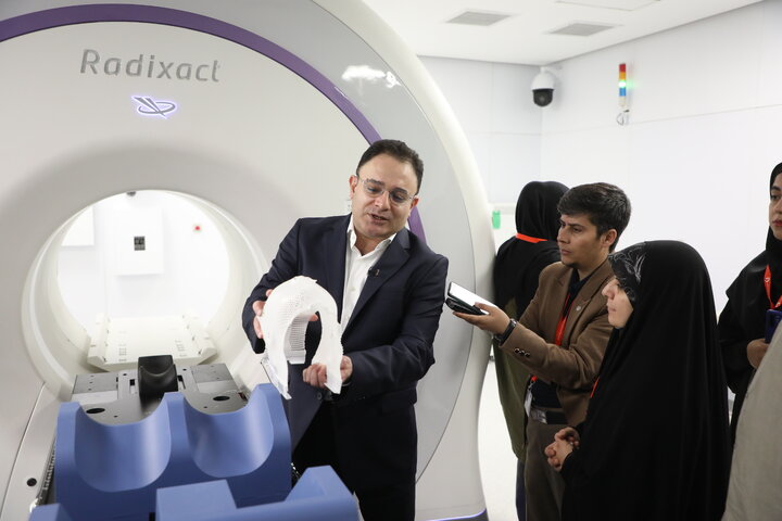 روزخبرنگار