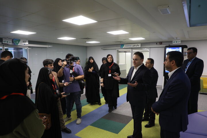 روزخبرنگار