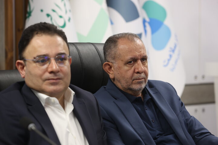 روزخبرنگار