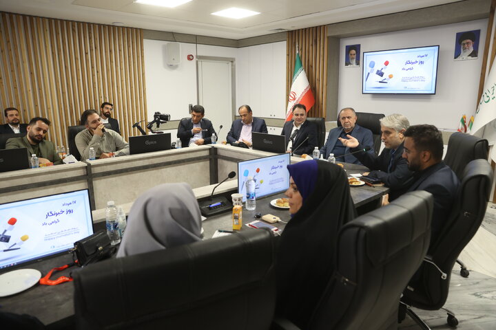 روز خبرنگار