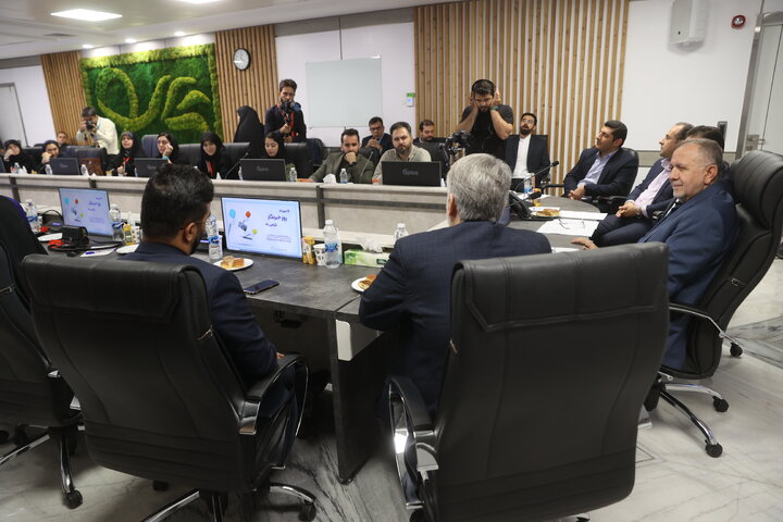 روز خبرنگار