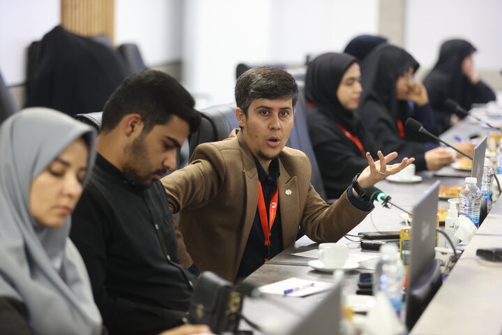 روز خبرنگار