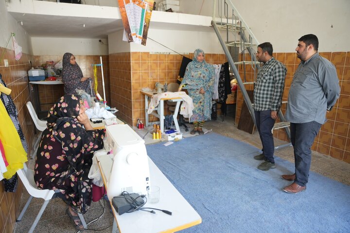 بازدید معاون اجتماعی هرمزگان از طرح های اشتغالزایی رودان