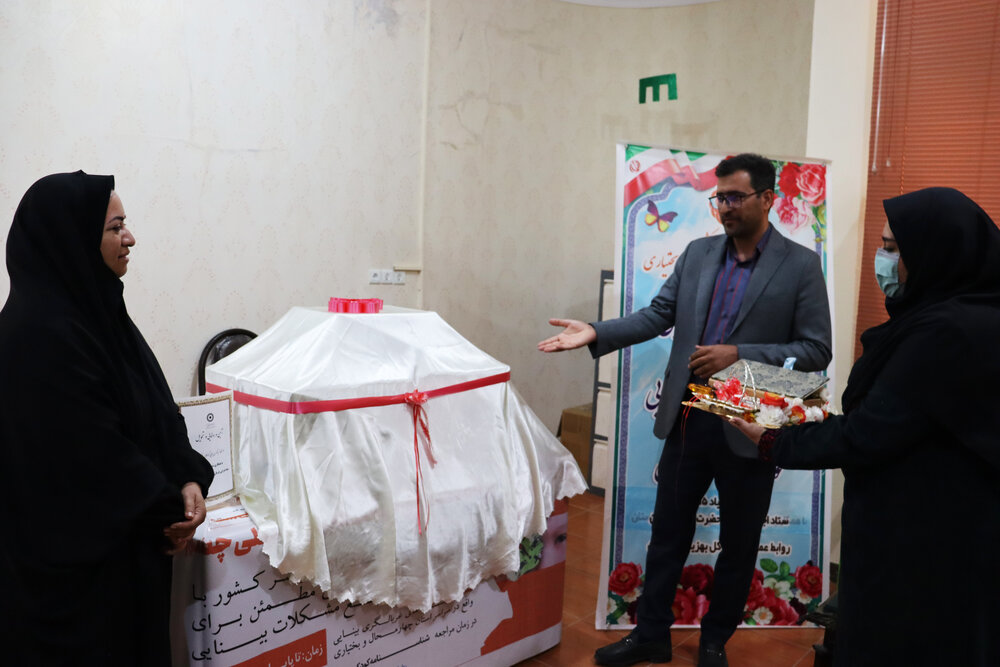 حمایت ستاد اجرایی فرمان امام(ره) از طرح غربالگری بینایی بهزیستی