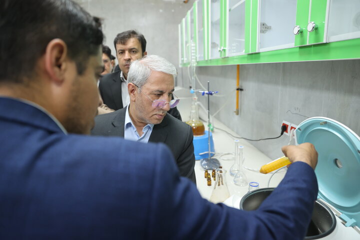 افتتاح کارخانه فرآوری گیاهان دارویی در گچساران توسط ستاد اجرایی فرمان امام