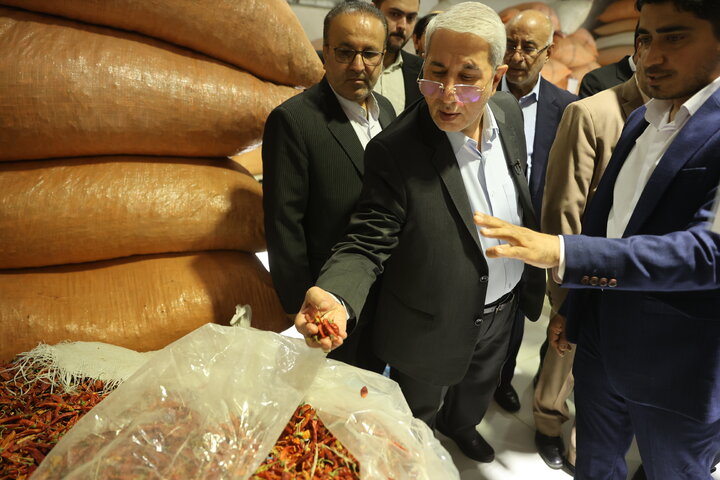 افتتاح کارخانه فرآوری گیاهان دارویی در گچساران توسط ستاد اجرایی فرمان امام