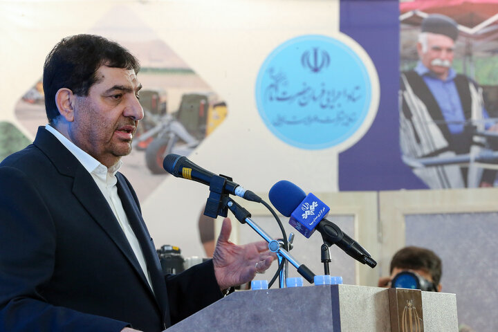 آیین تودیع و معارفه رئیس ستاد اجرایی فرمان امام