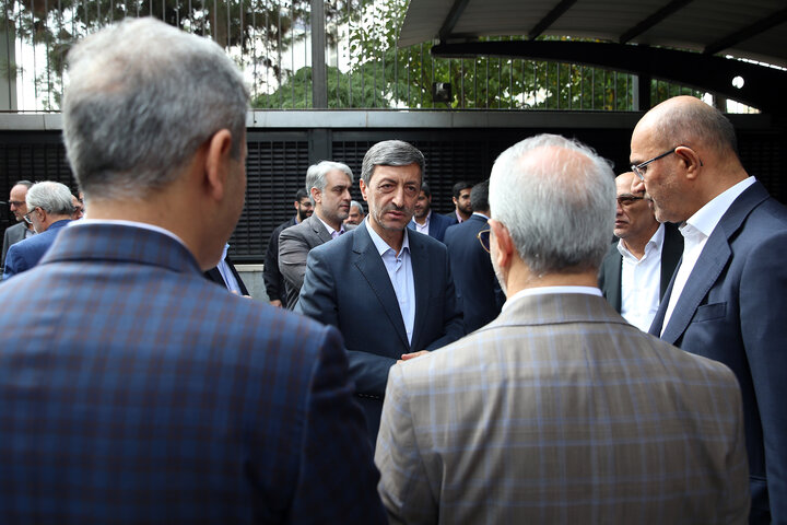 آیین تودیع و معارفه رئیس ستاد اجرایی فرمان امام